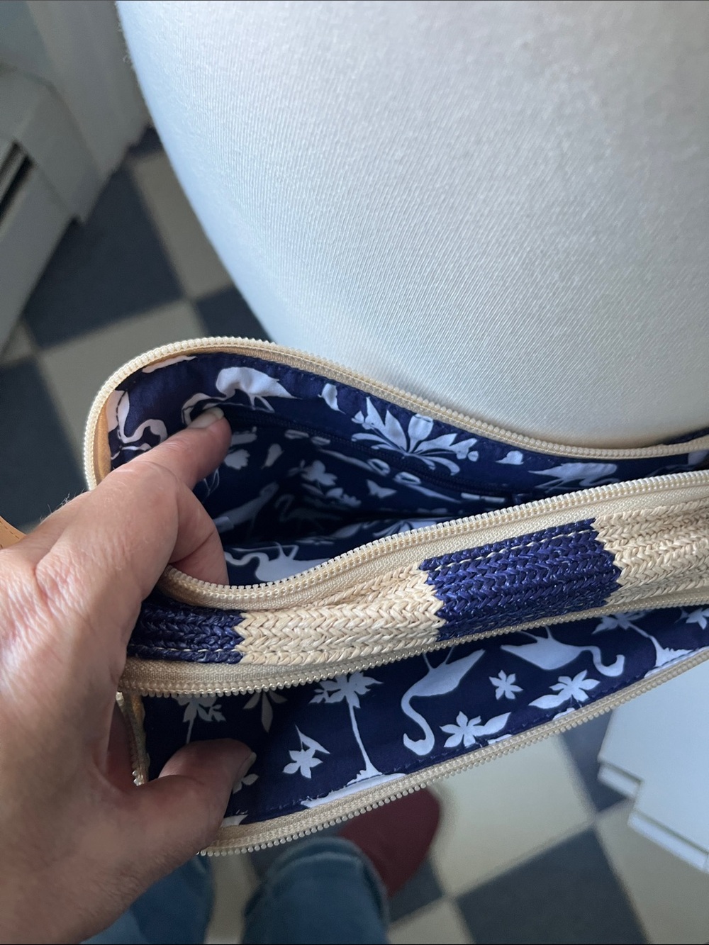 Vera Bradley Woven Blue Floral Crossbody Bag with Tan Strap tropical - Picture 5 of 7
